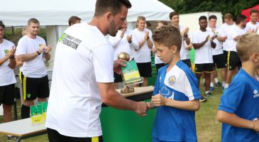 Adam Drury hands out winners medals