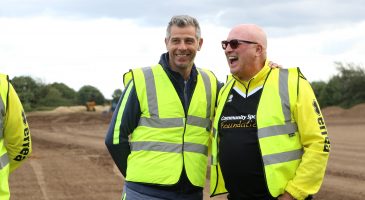 Bryan Gunn and Francesco Toldo share a joke