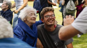 NCS volunteer with care home resident