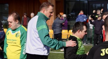 The Down's Syndrome team meet the Canaryball Rally team including Raimo from Avant.