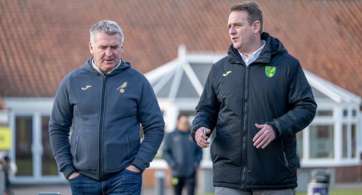 Ian Thornton gives Norwich City Manager Dean Smith a tour of The Nest