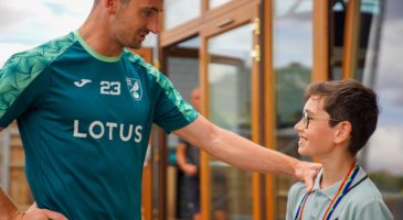 Kenny McLean Wish Day