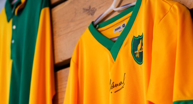 A retro Norwich shirt