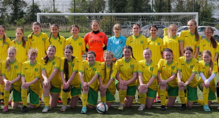 Girls in Norwich kit team photo