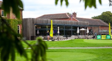 view of restaurant on golf course