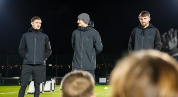 Norwich City trio visit young goalkeepers at The Nest
