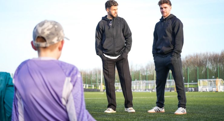 Marcondes & Kvistgaarden surprise Soccer Skill Centre participants