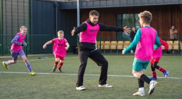 Marcondes & Kvistgaarden surprise Soccer Skill Centre participants