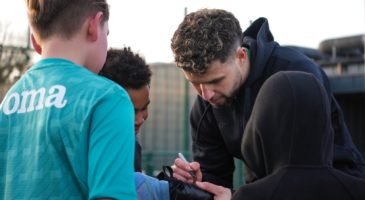 Marcondes & Kvistgaarden surprise Soccer Skill Centre participants