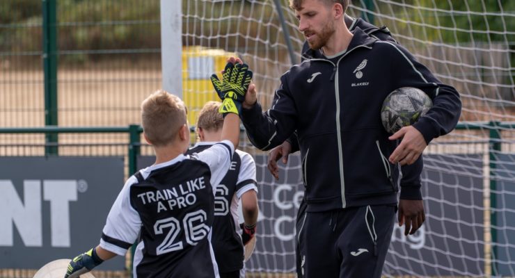 Norwich City goalkeepers inspire young shot‑stoppers at The Nest