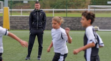 Mirko Topic makes special visit to The Nest
