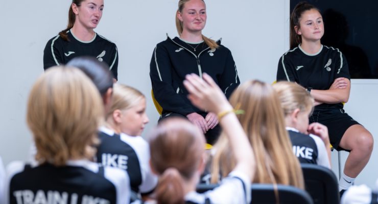 Norwich City Women Surprise Girls Train Like a Pro Participants
